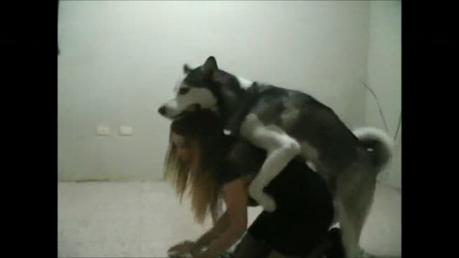 Seks girl and dog